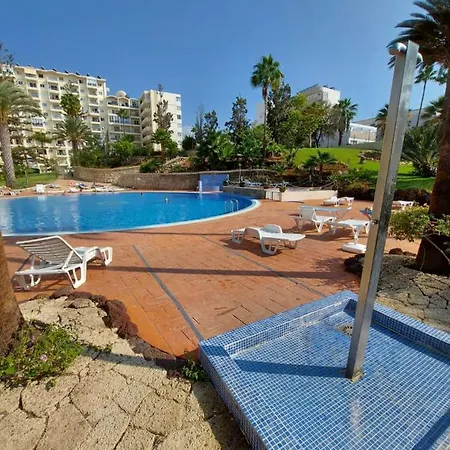 Holidays In Playa De Americas * ארונה